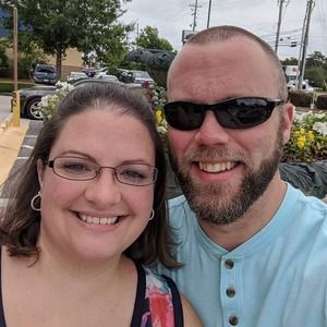 Meet your Posher, Holly